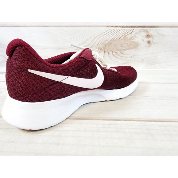 Nike Tanjun 812655-604 Red Running Shoes Sneakers Womens Size 8.5 - Picture 15 of 16